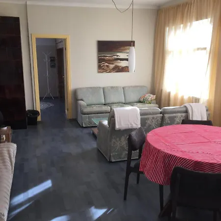 Side 2 Apartment Parnu